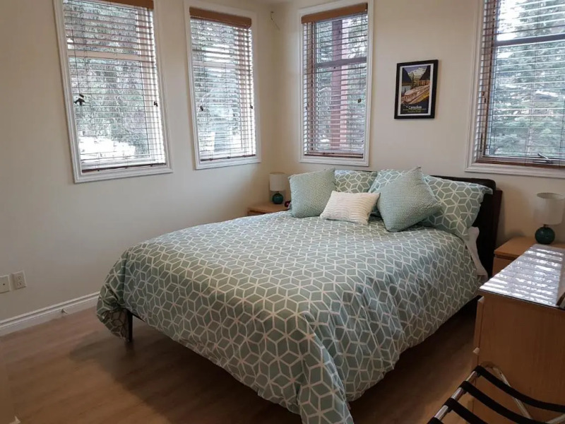 Banff Bear Bed & Breakfast