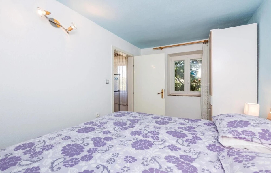 Stunning Home in Stinica With Wifi and 1 Bedrooms