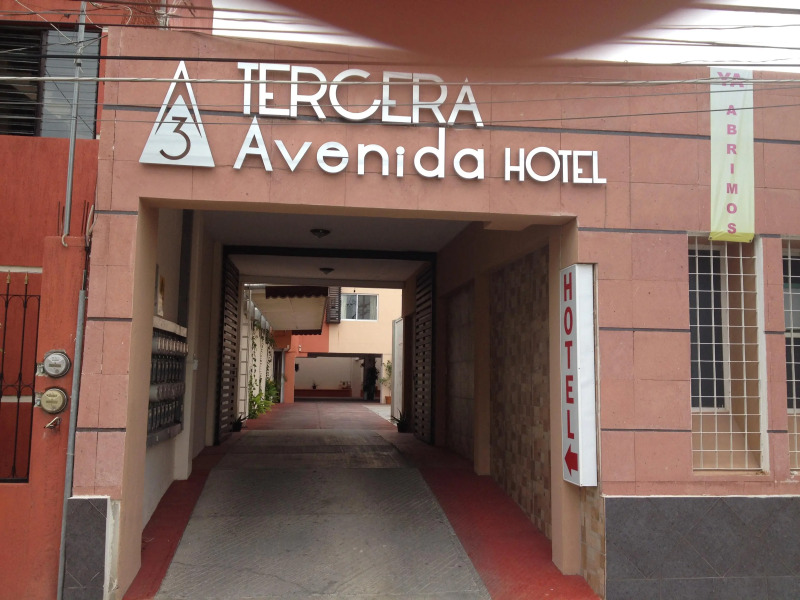 Tercera Avenida Hotel