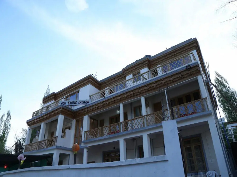 OYO 14152 Hotel Eco Exotic