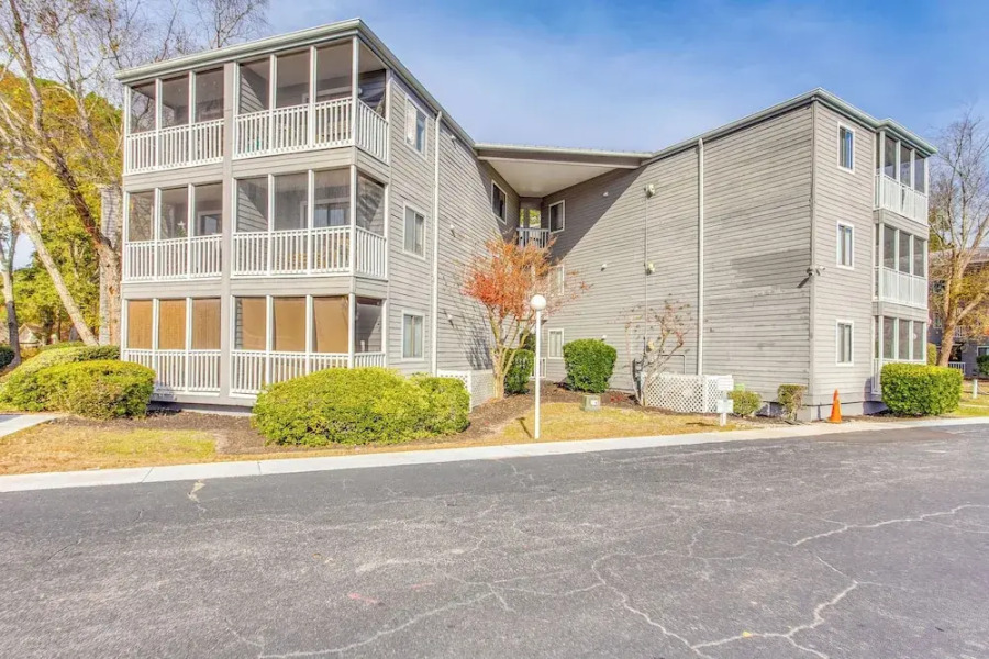 Calabash Condo: Close to Coast & Fishing