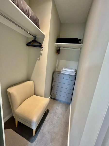 PRIVATE GATED BRAND NEW, FULLY RENOVATED HOUSE 3 BEDS SLEEPS FIVE Free PARKING