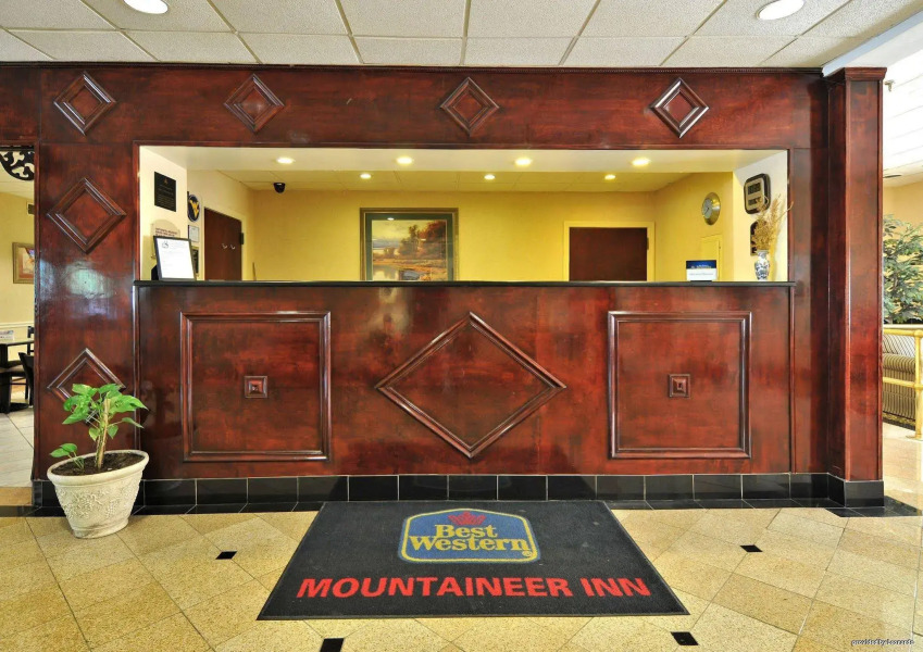 Quality Inn & Suites Morgantown - University Area