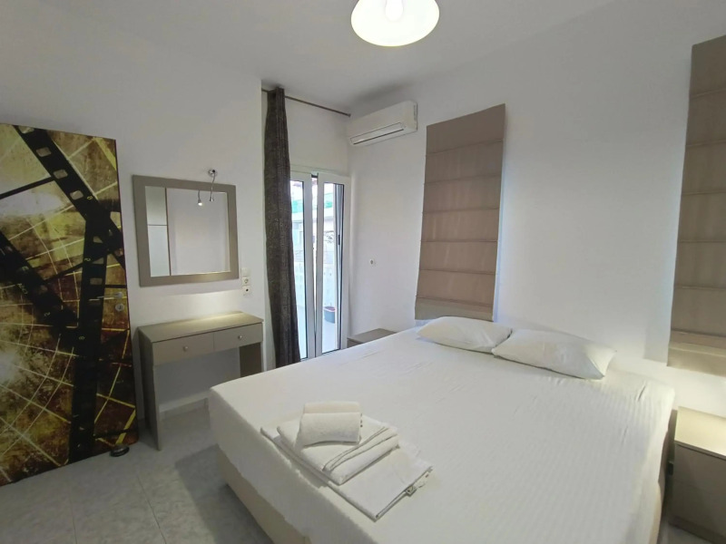 Albatross Studios & Apartments