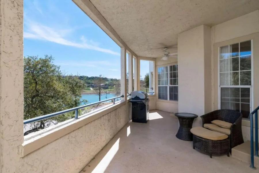 The Retreat @ The Island on Lake Travis