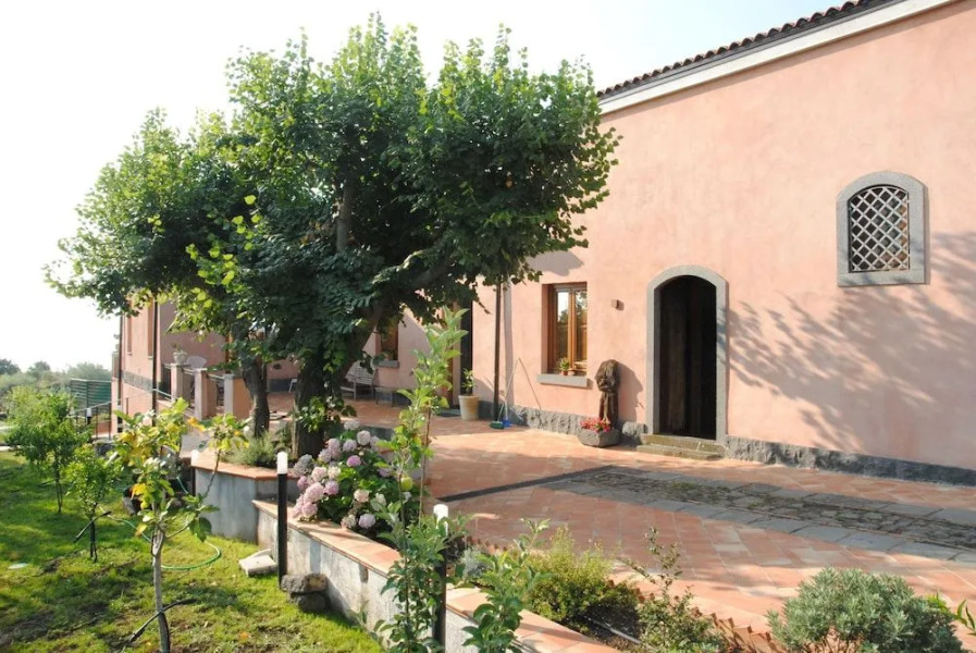 La corte di Bafè B&B "Slow Life"