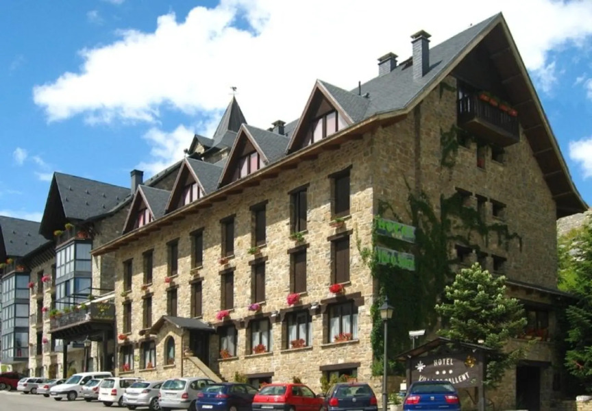 YoY Villa de Sallent 4