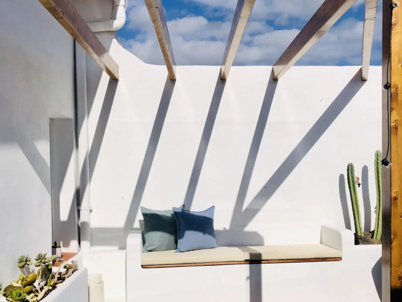 Luminous loft apartment next to the Atlantic Ocean