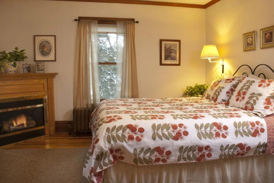 Pinehurst Inn Bed & Breakfast