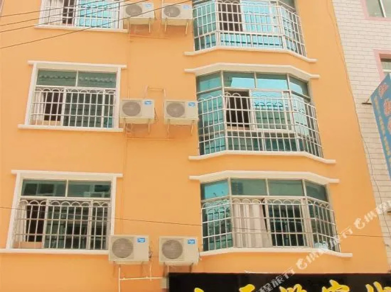 Libo Qitianyou Hostel