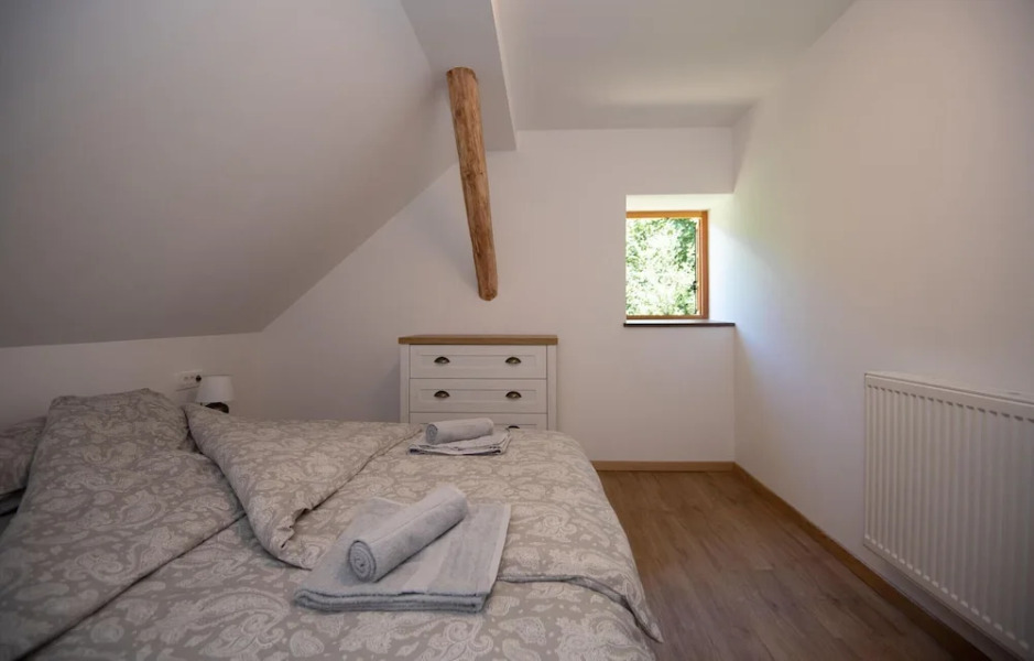 Amazing Home in Vrhnika With Wifi and 2 Bedrooms