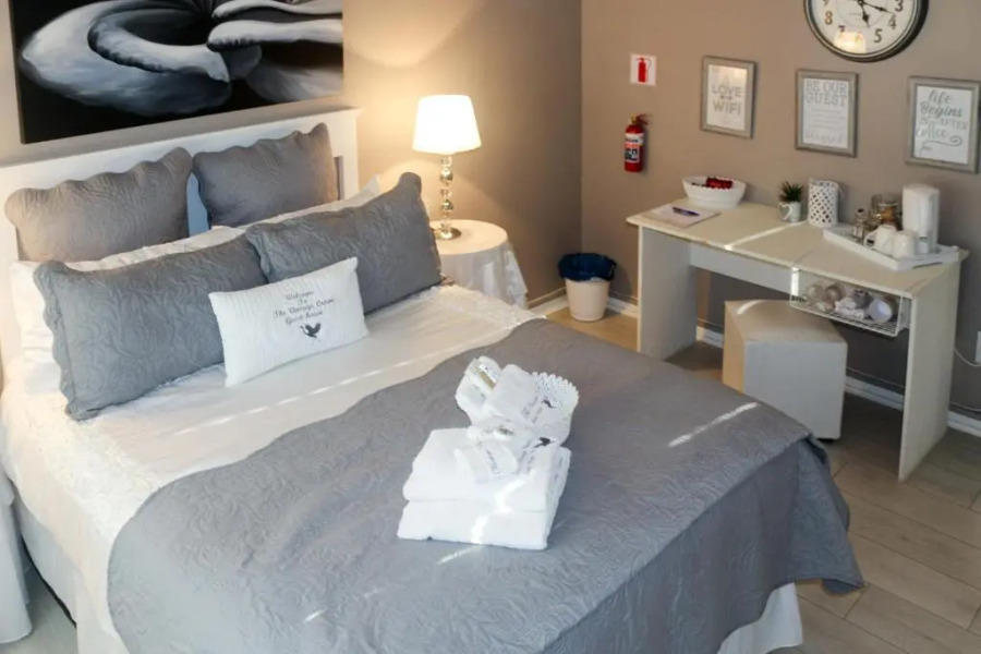 The Vintage Crane Guest House