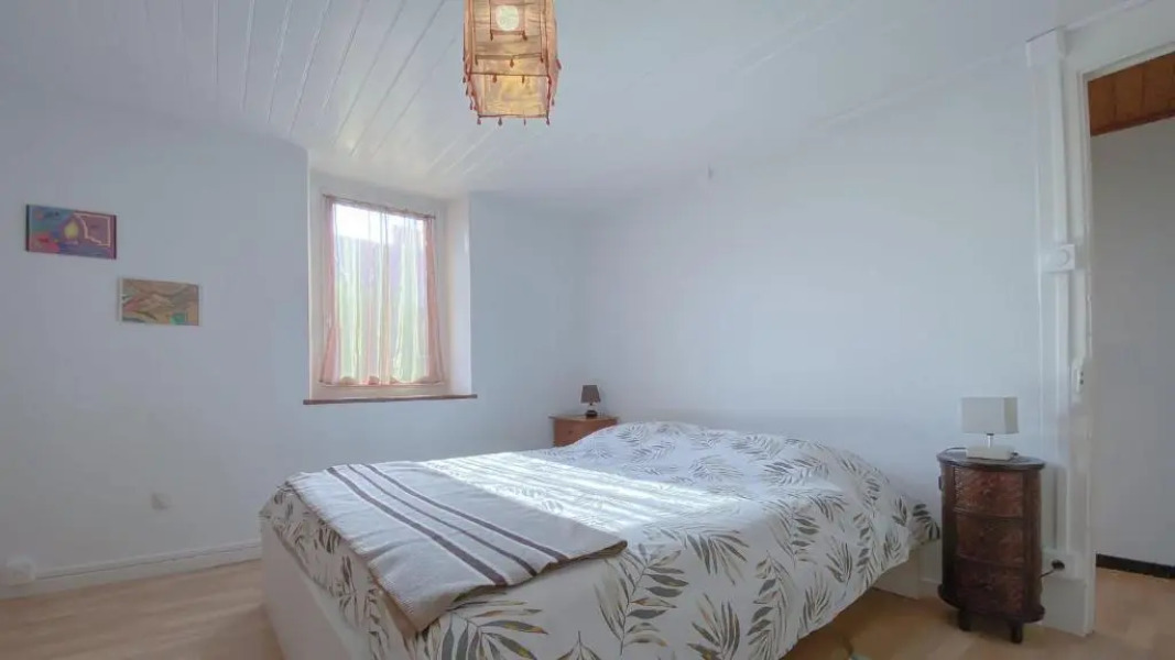 Le petit nid à Viry