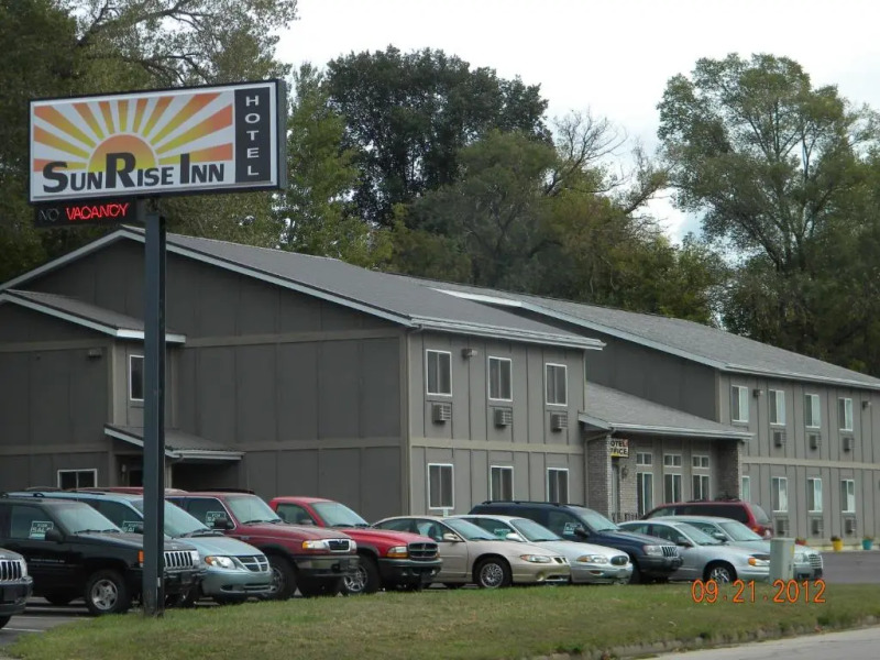 SunRise Inn Hotel