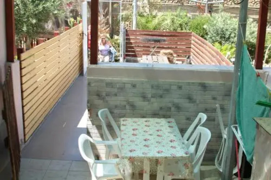 Nadia Hosting Dead Sea