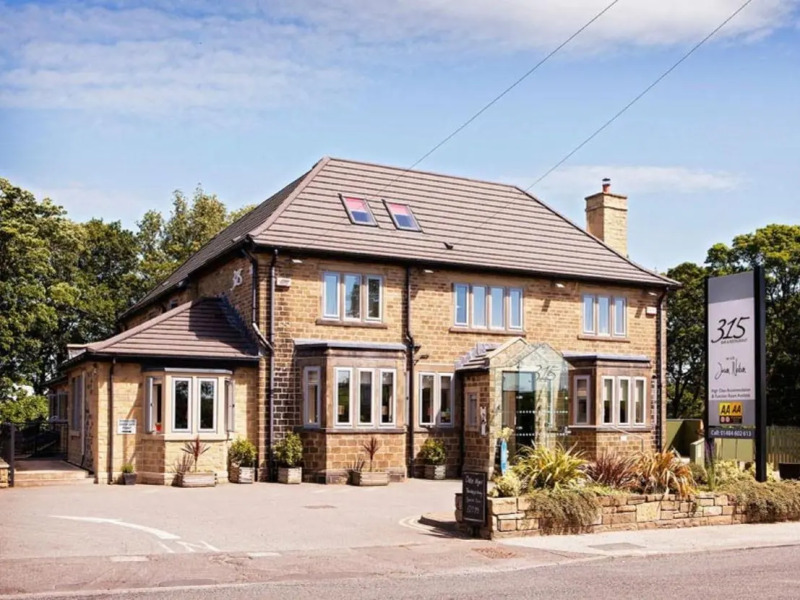 315 Bar And Restaurant