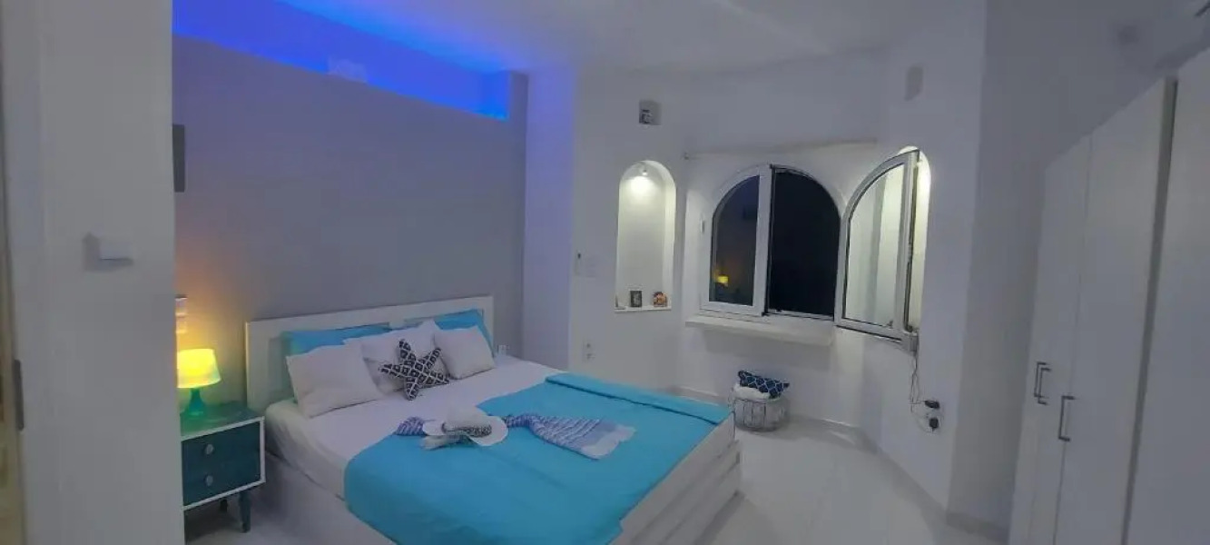 HEAVENLY VIEWS-3- Elegant& Chic, Apartment, Close to the Beach!