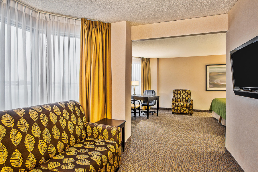 Holiday Inn Sydney - Waterfront by IHG