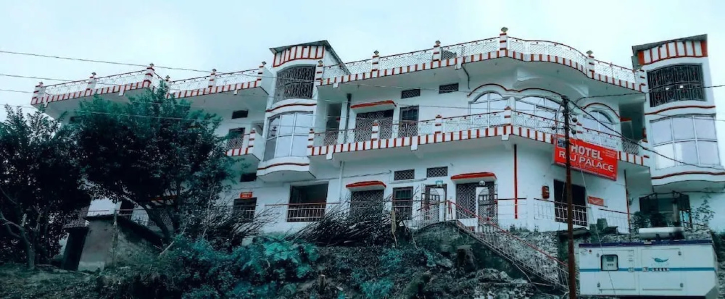 Hotel Raj Palace