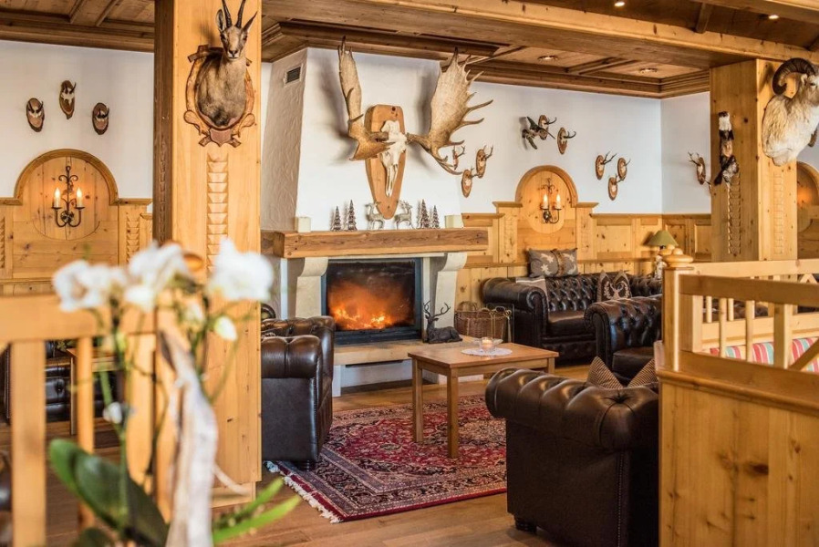 Hotel Almschlössl & Schrotteralm