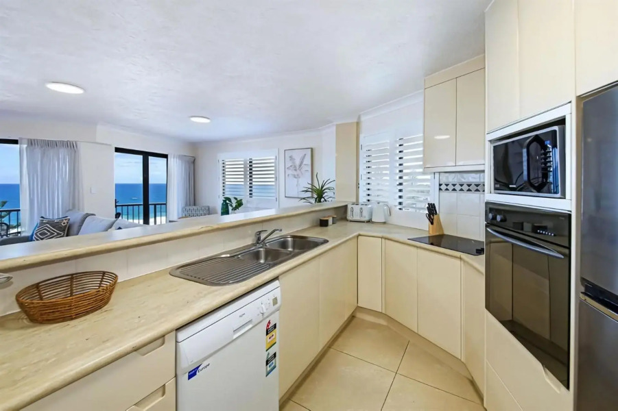 Unit 9 'The Rocks', Coolum Beach