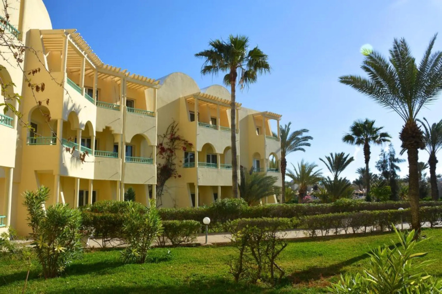 Venice Beach -Couples and Families Only