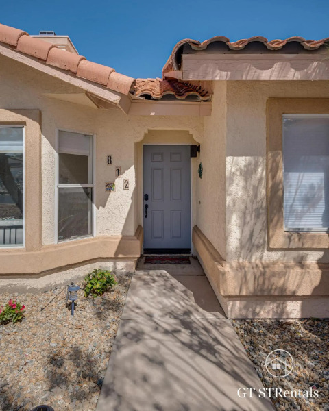 FRESHWATER FUN - Pet & Family Friendly with Great Location!