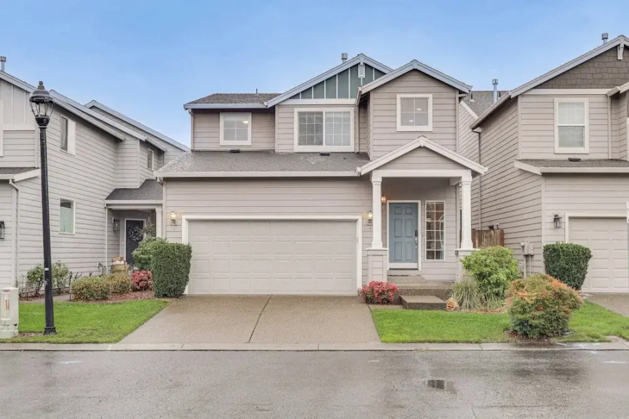 Hillsboro Vacation Rental ~ 19 Mi to Portland!