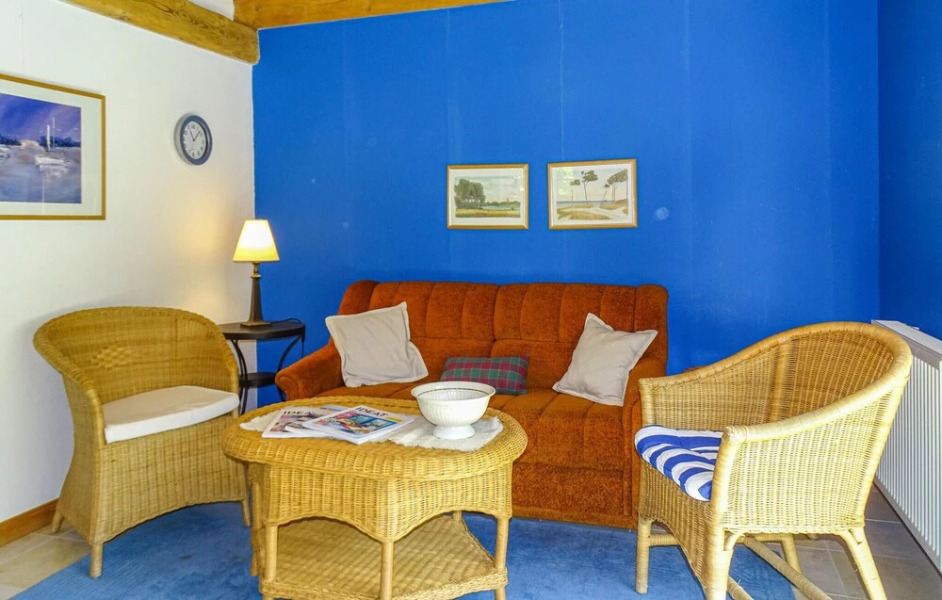 Stunning Home in Am Salzhaff With 1 Bedrooms and Wifi