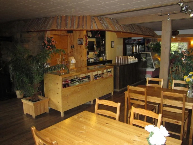 Spirit Lake Lodge