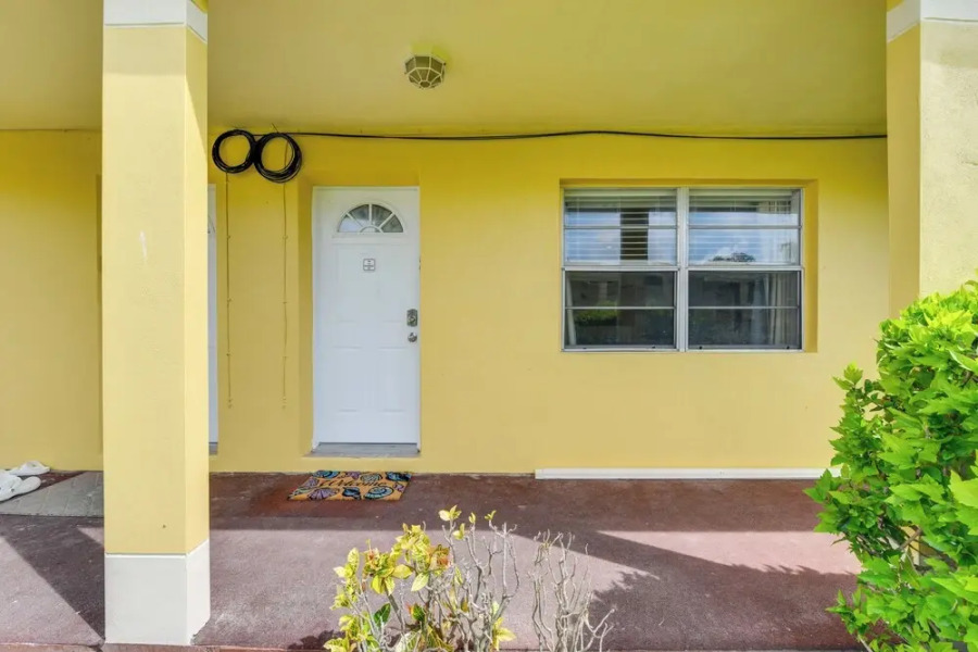 Beachfront Condo: Redington Shores Retreat!