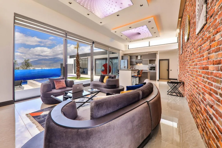 Sevil Uno in Gelemi Mahallesi