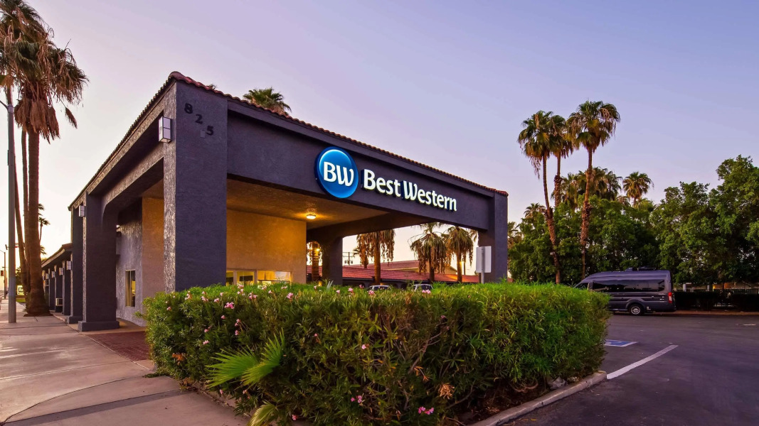 Best Western Sahara Motel