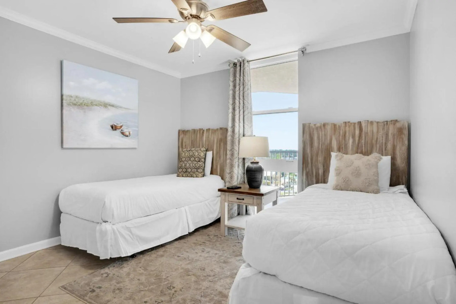 C 203 Dunes of Panama