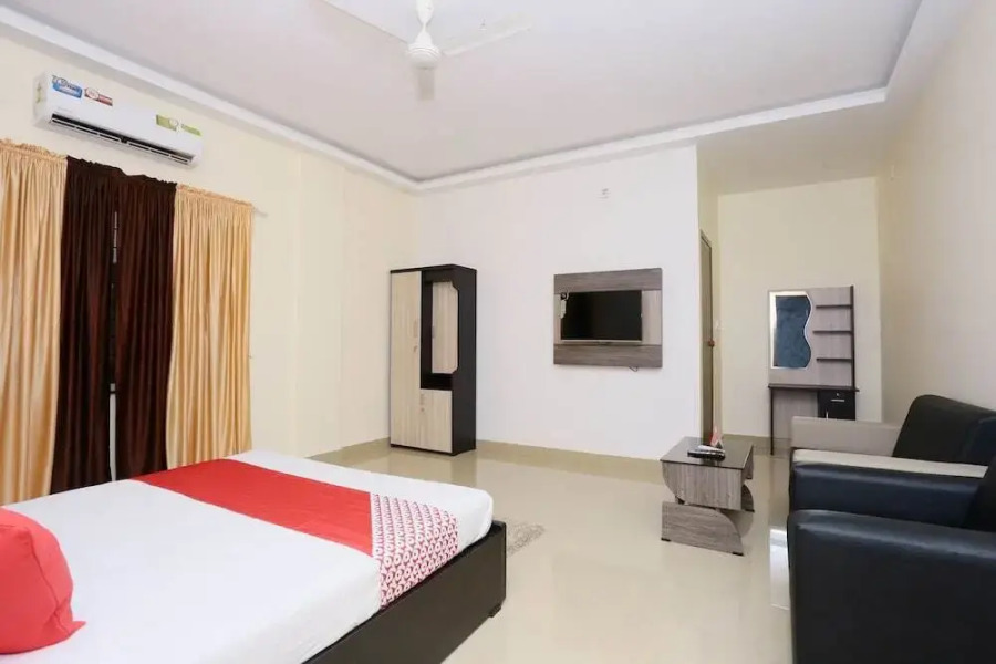 Reem Residency by OYO Rooms