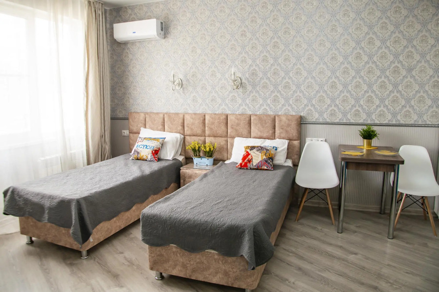 Мильфей на Черняховского 21