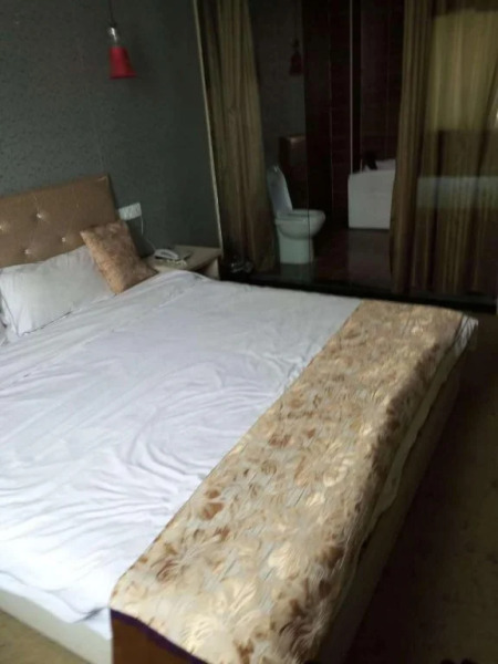 Mengcheng Express Inn