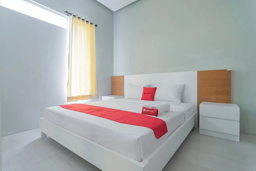 RedDoorz Resort Syariah @ Idelansia Homestay Ciater