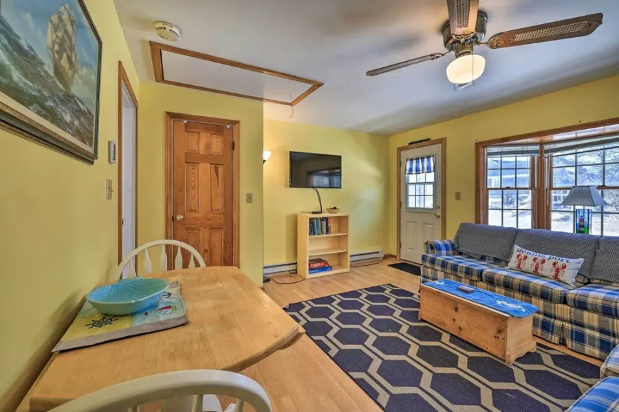 Cape Cod Retreat w/ Gas Grill, Steps to Beach