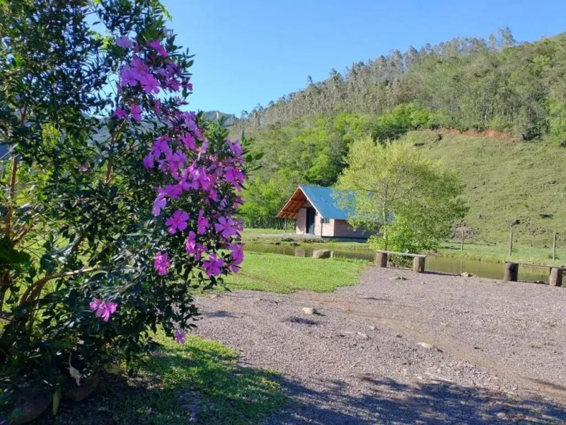 Pousada Chalés Vale do Rio do Boi
