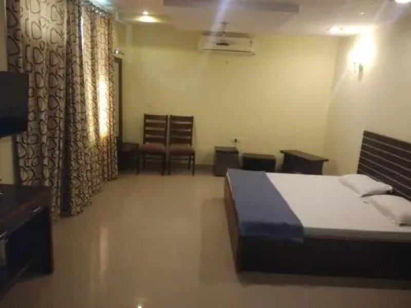 A-5 , Vijay Path,Tilak Nagar Jaipur