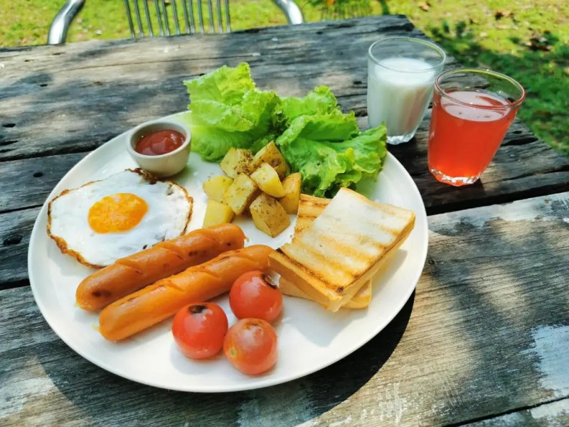 ATOM Poshtel - Hostel