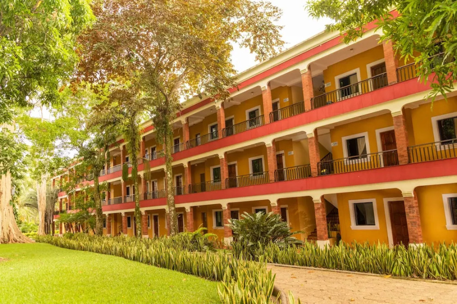 Hotel y Restaurante El Arco