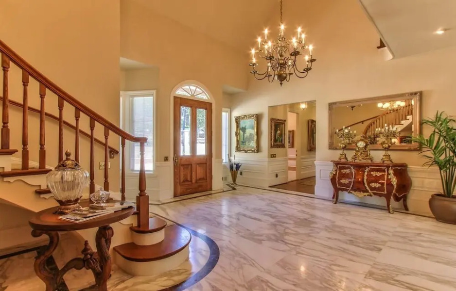 Lx33: Luxury Vacation Villa On Pebble Beach With Pool