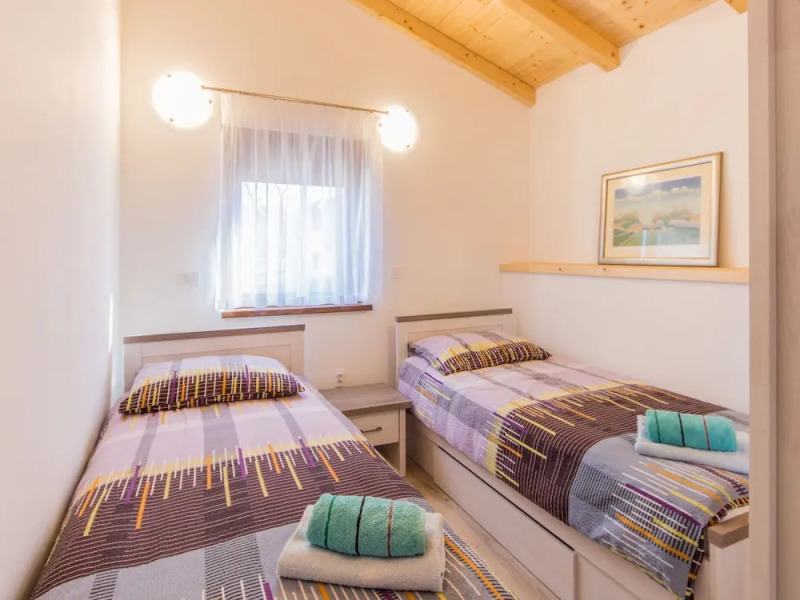 Attractive Holiday Home with Pool, Hot Tub, Patio, Courtyard