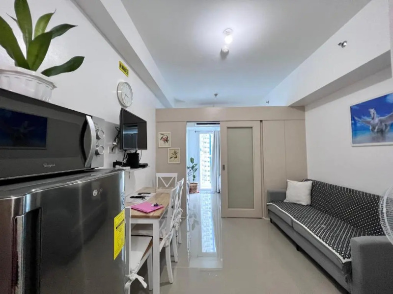 Studio Unit at SM Light Residences