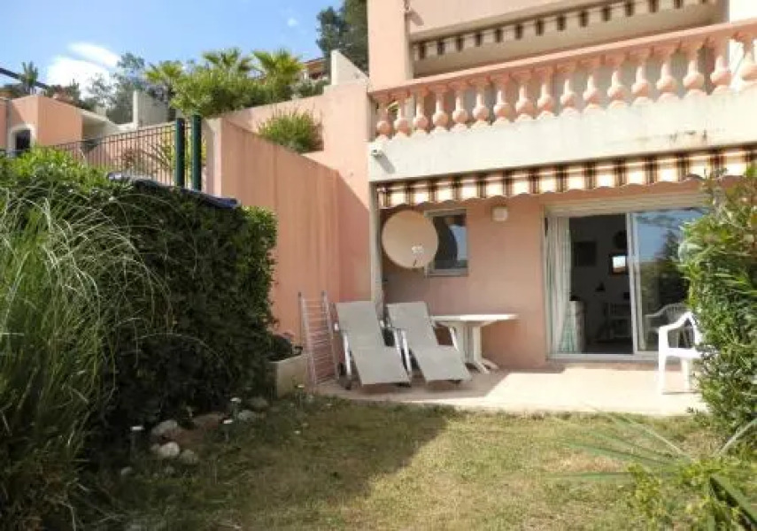 Les Terrasses Apartment