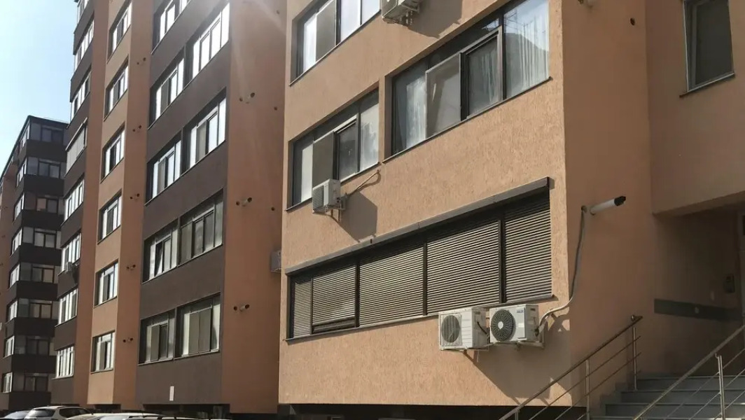 Two Room Apartment Militari Residence M8