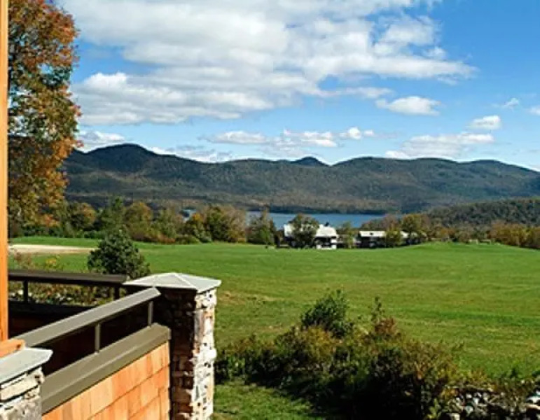 The Jewel at Meadows Edge