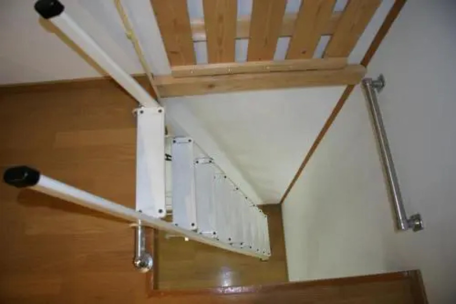 Youth Guest House ATOMA - Hostel